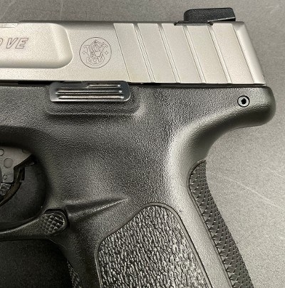 SMITH & WESSON SD9 VE 9MM LUGER (9x19 PARA) - Image 4 of 7