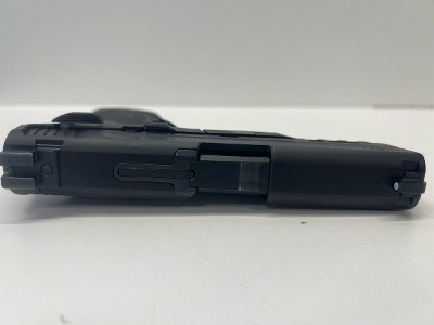 SMITH & WESSON M&P 9 SHIELD EZ M2.0 9MM LUGER (9x19 PARA) - Image 9 of 12