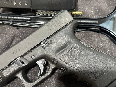 GLOCK G21C .45 ACP - Image 3 of 9