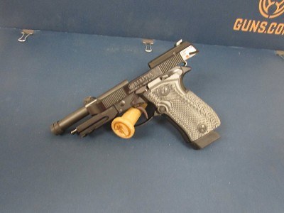 BERETTA 80X CHEETAH .380 ACP - Image 1 of 3