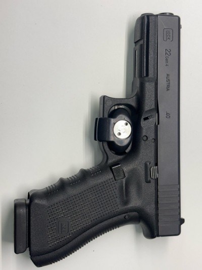GLOCK 22 GEN 4 .40 - Image 1 of 6