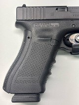 GLOCK 22 GEN 4 .40 - Image 4 of 6