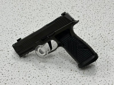 SIG SAUER P365 AXG LEGION 9MM LUGER (9X19 PARA) - Image 2 of 9