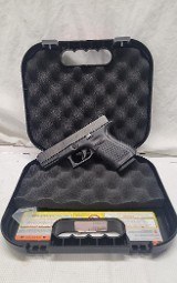 GLOCK 19 GEN 5 9MM LUGER (9x19 PARA) - Image 1 of 12