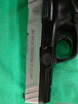 SMITH & WESSON SD40 VE .40 CALIBER - Image 8 of 10