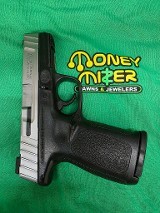 SMITH & WESSON SD40 VE .40 CALIBER - Image 10 of 10
