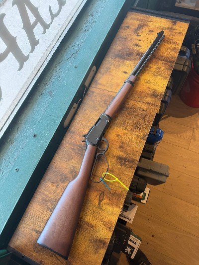 HENRY SMALL GAME RIFLE .22 LR - Image 1 of 2