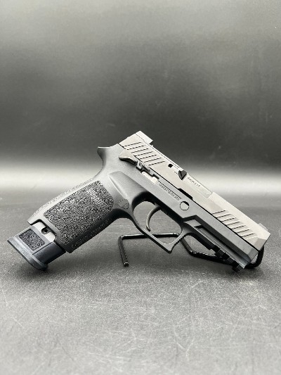 SIG SAUER P320 M18 9MM LUGER (9X19 PARA) - Image 1 of 8