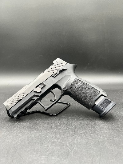 SIG SAUER P320 M18 9MM LUGER (9X19 PARA) - Image 3 of 8