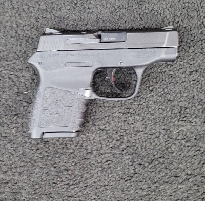 SMITH & WESSON M&P BODYGUARD 380 .380 ACP - Image 1 of 6
