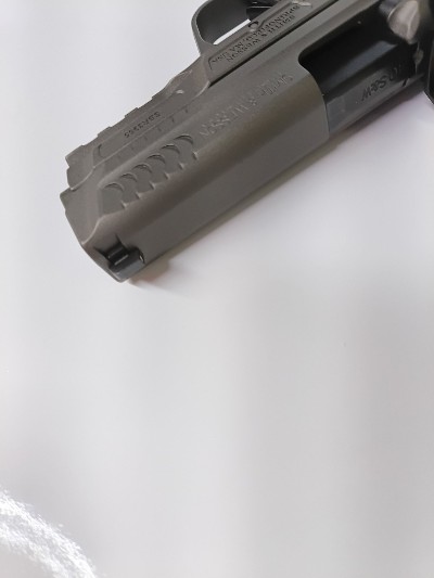 SMITH & WESSON m&p40 metal m2.0 .40 CALIBER - Image 16 of 25