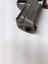 SMITH & WESSON m&p40 metal m2.0 .40 CALIBER - Image 17 of 25