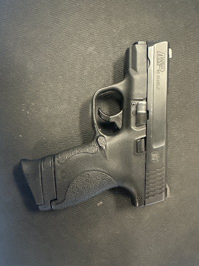 SMITH & WESSON M&P SHIELD .40 S&W - Image 1 of 3