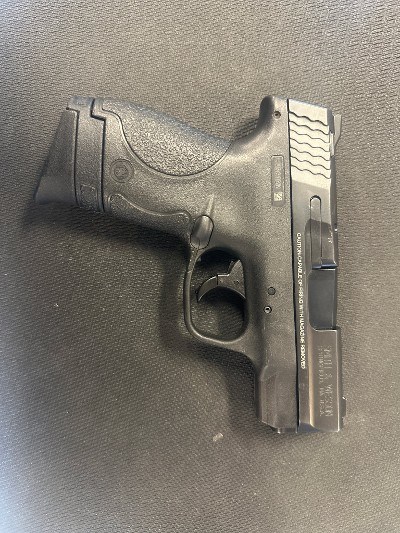 SMITH & WESSON M&P SHIELD .40 S&W - Image 2 of 3