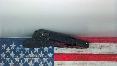 SMITH & WESSON M&P9 SHIELD 9MM LUGER (9x19 PARA) - Image 9 of 9