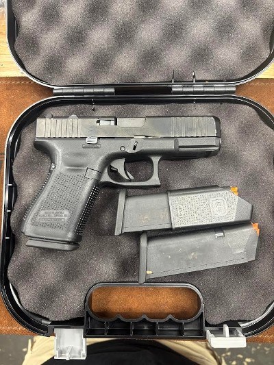 GLOCK G19 GEN 5 9MM LUGER (9x19 PARA) - Image 1 of 4