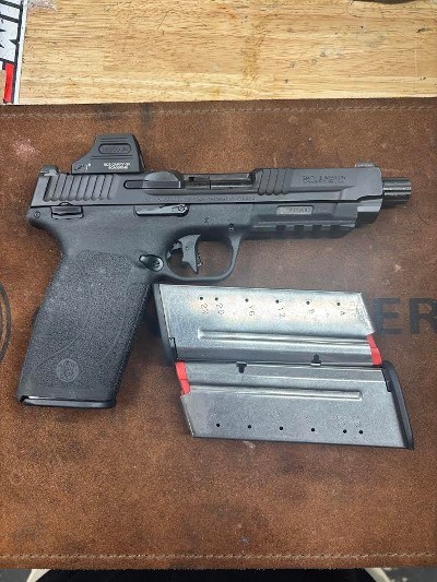 SMITH & WESSON M&P 5.7 MANUAL THUMB SAFETY 5.7X28MM - Image 2 of 4