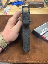 SMITH & WESSON M&P 5.7 MANUAL THUMB SAFETY 5.7X28MM - Image 3 of 4