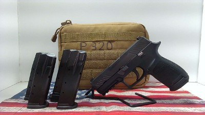 SIG SAUER P320 COMPACT (320C-40-BSS) 40 Smith & Wesson - Image 3 of 9