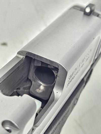 SMITH & WESSON SD9 VE 9MM LUGER (9x19 PARA) - Image 9 of 11