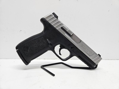 SMITH & WESSON SD9 VE 9MM LUGER (9x19 PARA) - Image 2 of 11