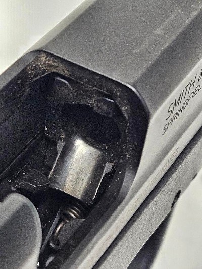 SMITH & WESSON M&P9 SHIELD 9MM LUGER (9x19 PARA) - Image 9 of 11