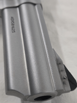 TAURUS 44 Stainless .44 Magnum - Image 2 of 11