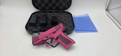 GLOCK G43 9MM LUGER (9x19 PARA) - Image 1 of 6