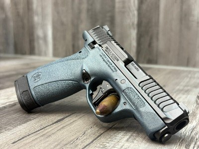 SMITH & WESSON BODYGUARD 2.0 BLUE TITANIUM (14539) .380 ACP - Image 7 of 9