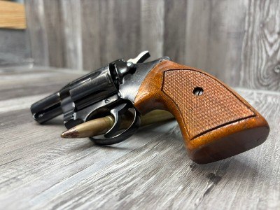 COLT COBRA 38 Smith & Wesson - Image 3 of 12
