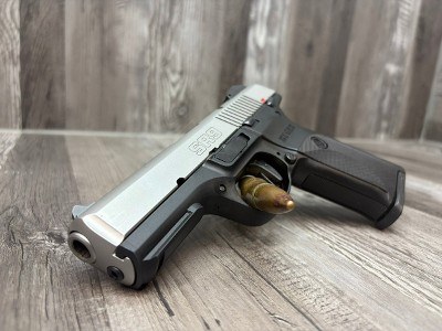 RUGER SR9 9MM LUGER (9x19 PARA) - Image 2 of 8