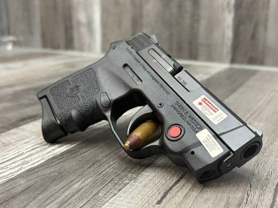 SMITH & WESSON M&P BODYGUARD 380 CRIMSON TRACE .380 ACP - Image 7 of 8