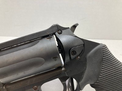 TAURUS JUDGE PUBLIC DEFENDER POLYMER .45 LC/.410 GA - Image 7 of 8