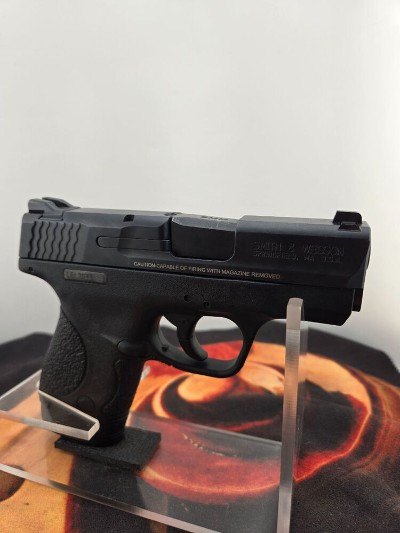 SMITH & WESSON M&P 9 SHIELD9MM LUGER (9x19 PARA) - Image 1 of 7