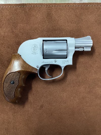 SMITH & WESSON 638-3 .38 SPL +P - Image 2 of 4