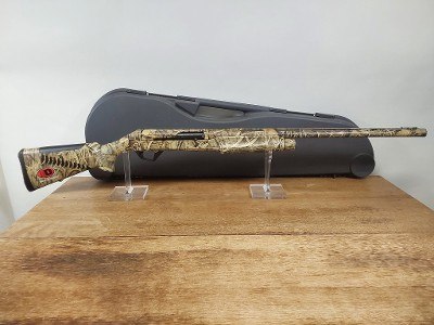 BENELLI SUPER BLACK EAGLE II 12 GA - Image 1 of 9
