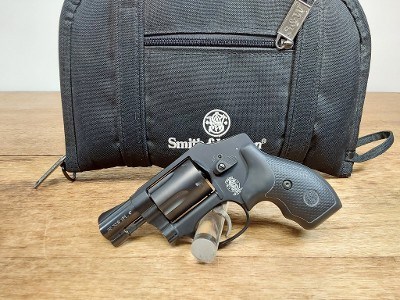 SMITH & WESSON MODEL 442-2 AIRWEIGHT .38 SPL +P - Image 2 of 2
