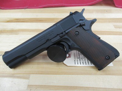 BROWNING 1911-22 A1 .22 LR - Image 3 of 5