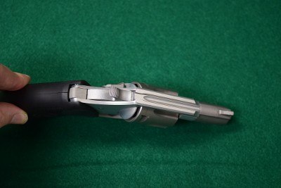 CHARTER ARMS UNDERCOVERETTE .32 H&R MAG - Image 4 of 4