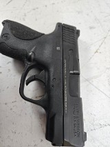 SMITH & WESSON M&P9 SHIELD 9MM LUGER (9x19 PARA) - Image 4 of 7