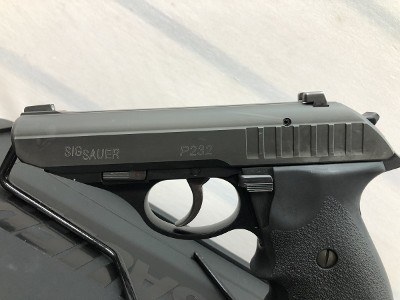 SIG SAUER P232 .380 ACP - Image 6 of 17