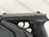 SIG SAUER P232 .380 ACP - Image 6 of 17