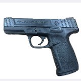 SMITH & WESSON SD40 VE 9MM LUGER (9x19 PARA) - Image 1 of 6
