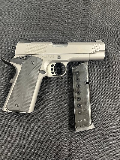 TISAS 1911 CARRY .45 ACP - Image 6 of 11