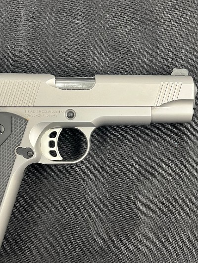 TISAS 1911 CARRY .45 ACP - Image 9 of 11