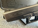 GLOCK 17 Gen 2 9MM LUGER (9x19 PARA) - Image 3 of 10