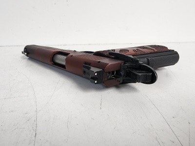 BROWNING 1911-22 BLACK LABEL 051866490 .22 LR - Image 9 of 12