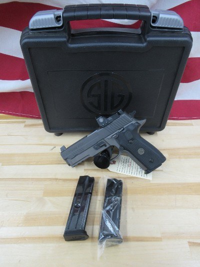 SIG SAUER P229 9MM LUGER (9x19 PARA) - Image 1 of 5