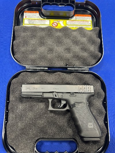 GLOCK G21 GEN 4 .45 ACP - Image 3 of 6