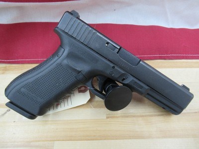 GLOCK G22GEN 4 9MM LUGER (9x19 PARA) - Image 1 of 4